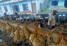 Kenduri Ketupat, Warga Delanggu Adang Kupat Masal