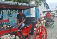 Kusir Andong di Keraton Kasunanan Surakarta Meraup Berkah Libur Lebaran