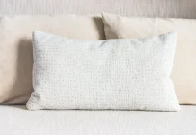 Kapan Sebaiknya Mengganti Bantal Baru