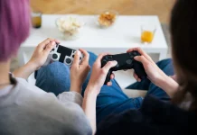 Aktivitas Kreatif Terbukti Mampu Perlambat Penuaan Otak