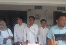 Aktivis Botok Cs Hadiri Sidang Vonis 3 Terdakwa Demo Agustus di PN Surakarta