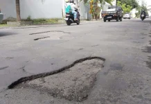 Wali Kota Solo Cek Jalan Berlubang Dengan Olahraga