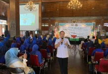 Wali Kota Solo Janji Siapkan Jaminan Hukum Guru Antisipasi Kriminalisasi