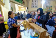 Monitoring Pasar Gede Solo, Pemkot Dorong Pengurangan Plastik