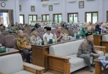UMS Gelar Halal Bihalal Bagi Purna Tugas