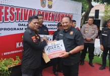 Bantu Perkuat Ketahanan Pangan, Senkom Karanganyar Gelar Festival Panen Lombok