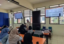 Perkuat Literasi, Mahasiswa FISH Univet Bantara Antusias Ikuti “KPU Mengajar”