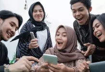 Menghabiskan Waktu Bersama Teman, Bermanfaat Bagi Kesehatan Otak