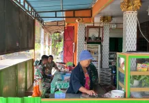 Kehadiran Satgas TMMD Reguler ke-128 Sragen Jadi 'Angin Segar' Bagi UMKM Lokal