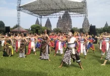 Sebanyak 850 Penari Meriahkan Klaten Menari di Komplek Candi Prambanan