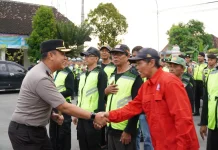 Kapolres Sukoharjo Pimpin Apel AG Pagi, Tekankan Polisi Hadir dan Humanis