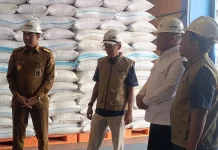 Anggota DPR RI Adik Sasongko Pastikan, Stok Gudang Beras Bulog Telukan Aman