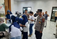 Cek Kesehatan Gratis Warnai May Day Wonogiri