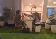 Fenomena Nongkrong Generasi Z di Coffee Shop Modern