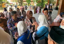 Wawali Astrid Widayani Lepas 530 Calhaj Asal Solo menuju Asrama Donohudan