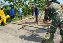 Sentuhan Detail Satgas TMMD, Mengukir Keamanan di Atas Beton Desa Puro