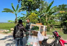 Akses Jalan TMMD Kodim Sragen Dongkrak Ekonomi Pedagang Keliling