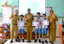 Astrid Apresiasi Siswa SD di Solo Juara Nasional Coding
