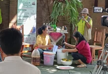 Limbah Sisa Buah Diolah Jadi Cairan Bermanfaat untuk Lingkungan