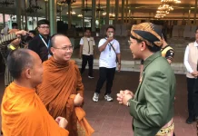 Pura Mangkunegaran Sambut Biksu Thudong dari Empat Negara