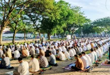 Ribuan Umat Muslim Padati Salat Iduladha di Alun-Alun Karanganyar
