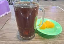 Dampak Kebiasaan Berlebihan Mengonsumsi Teh Terhadap Kesehatan Tubuh