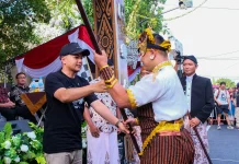 Wali Kota Surakarta Dorong Inovasi Kirab Bhinneka Gandekan