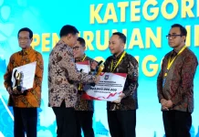 Pemkot Surakarta Raih Penghargaan Penurunan Pengangguran Terbaik