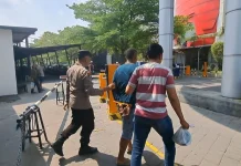 Aduan 110, Polisi Amankan Terduga Pencuri Kotak Amal di Mushola Mall Luwes Gentan