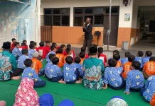 Tausyiah Spesial, Mahasiswa Nigeria Sambangi SDM 24 Gajahan