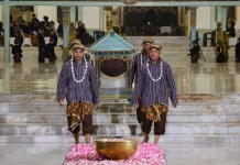 Tirakat 24 Jam Warnai Pergantian Tahun Jawa Mangkunegaran