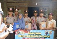 Sambangi Lansia di Sragen, Taruna Akpol Salurkan Bantuan dan Serap Aspirasi