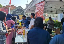 Warga Solo Serbu Gerakan Pangan Murah di Kelurahan Banjarsari, imbas Dollar Naik?