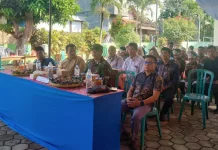 Dukung Pendidikan, Babinsa Koramil Kota Klaten Sambangi SDN 2 Jimbung