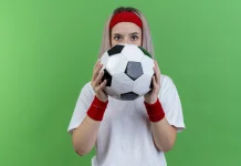 Fungsi Headband dalam Sepak Bola Bukan Sekedar Aksesoris
