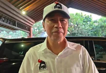 Jokowi Safari Indonesia dari Lampung, Kenakan Atribut PSI dan Siap Bertemu Kaesang
