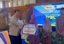 Percepat Pengentasan Kemiskinan Ekstrem, Pemkab Sragen Serahkan 904 Bantuan RTLH
