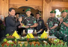Datangi Mapolresta Dandim Surakarta Berikan Ucapan Selamat Hari Bhayangkara