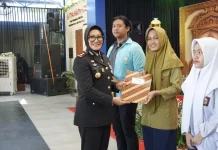 Polres Sragen Salurkan Beasiswa untuk 75 Anak Anggota Berprestasi