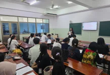 Mahasiswa FHIP UMS Ikuti Sit In Class di Ton Duc Thang University Vietnam