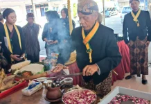 Pusaka Pangeran Sambernyawa Pertama Kali Dijamas di Pendapa Wonogiri
