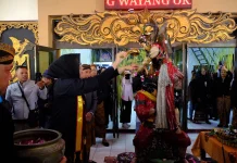 Hadiri Kirab Budaya dan Jamasan WOS, Astrid Widayani: Bentuk Penghormatan Leluhur