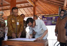 Merajut Kembali Benang Sejarah Mataram, saat Sultan HB X Belajar ke Sragen