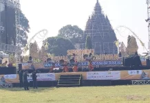 Festival Candi Sojiwan ke-8 Meriah, Belasan Gunungan Hasil Bumi Jadi Rebutan Warga