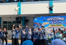 Unik, MPLS SD Al-Firdaus Solo Dibuka dengan Lepas Burung Merpati