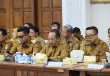 Bupati Karanganyar Komitmen Lindungi Lahan Tani dan Atasi Sampah