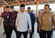 Mensos Tegaskan Desil Keluarga 'Naik Kelas' Diarahkan Pindah dari Sekolah Rakyat