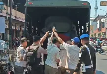 Kembalikan Fungsi Ruang Publik, Satpol PP Solo Tertibkan Kawasan Pasar Gede
