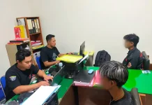Dua Pemuda Ditangkap Polisi Usai Simpan Tembakau Sintetis dan Obat