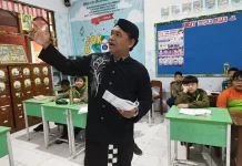 Guru Didorong Kuasai Teknik Bedah Sastra